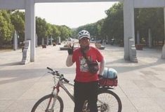广西一大学生骑行22天4300公里到黑龙江报到