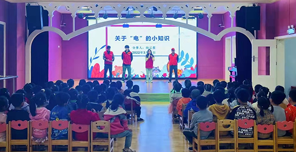 江西萍乡：筑起一道安全屏障 为孩子们保驾护航
