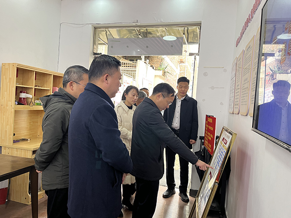萍乡市委常委、宣传部部长叶舟到八一街督导创建工作