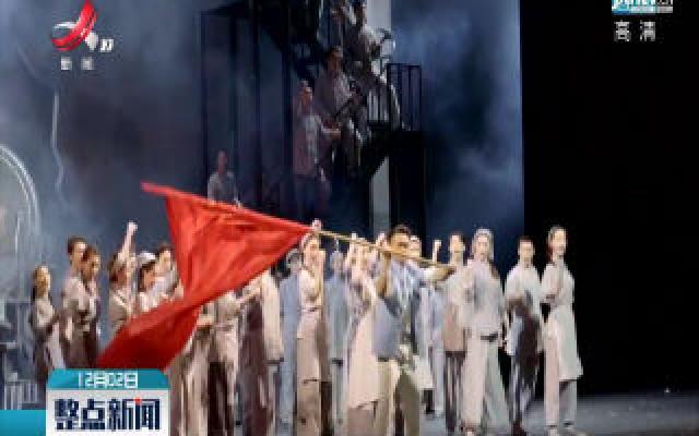“南陈北李”雕像走进上海大剧院  